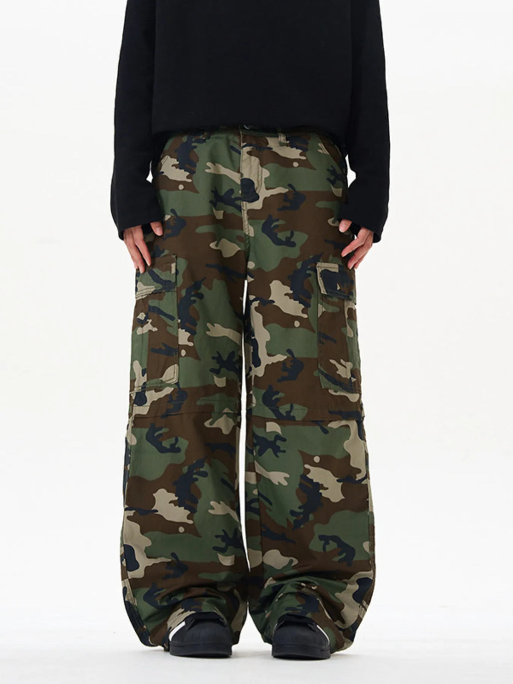 Men's Loose Fit Camouflage Cargo Pants