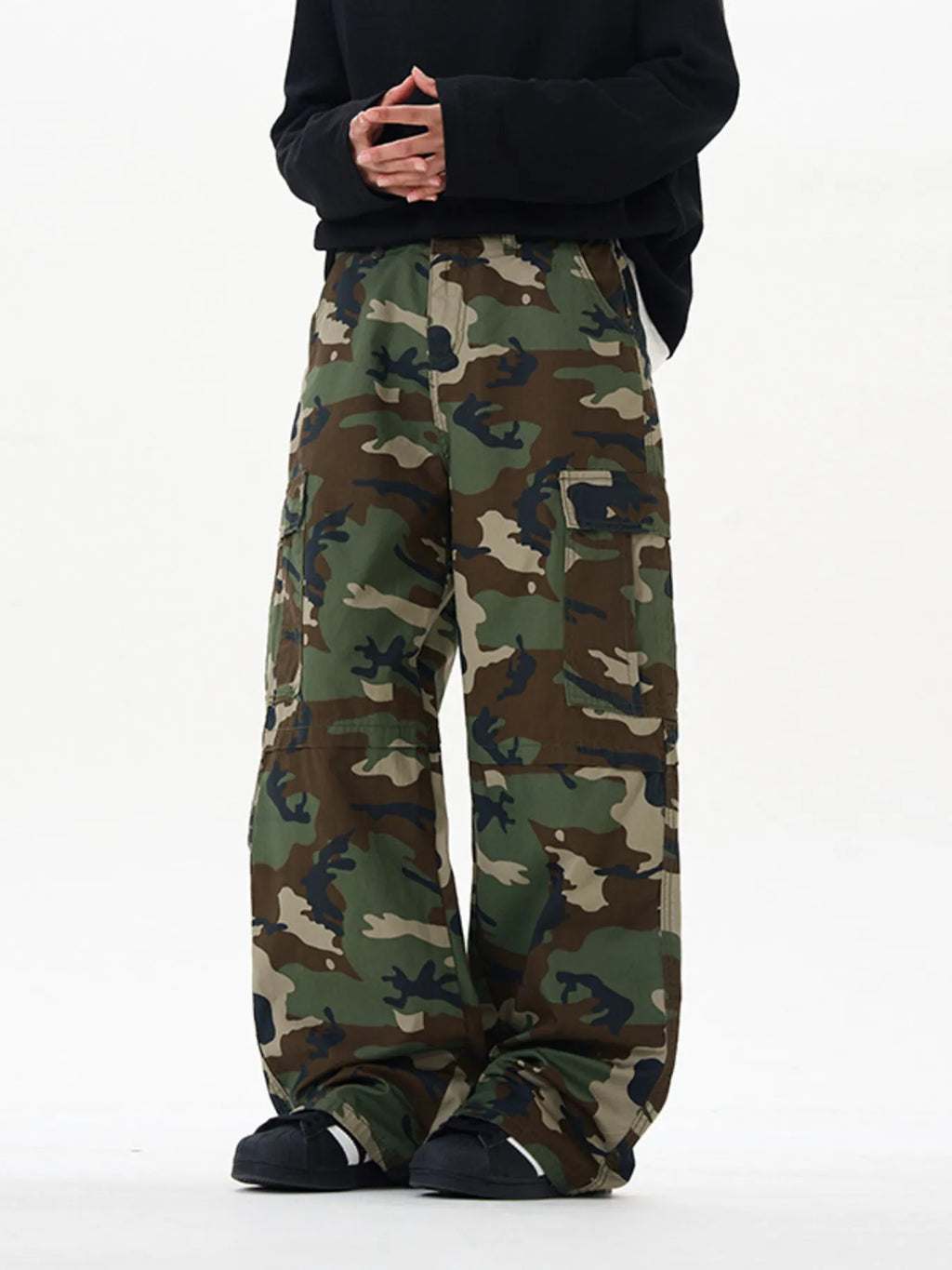 Men's Loose Fit Camouflage Cargo Pants
